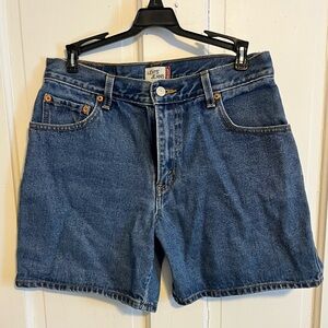 Levis 550 Women's Blue Denim Shorts Red Tag Size 10